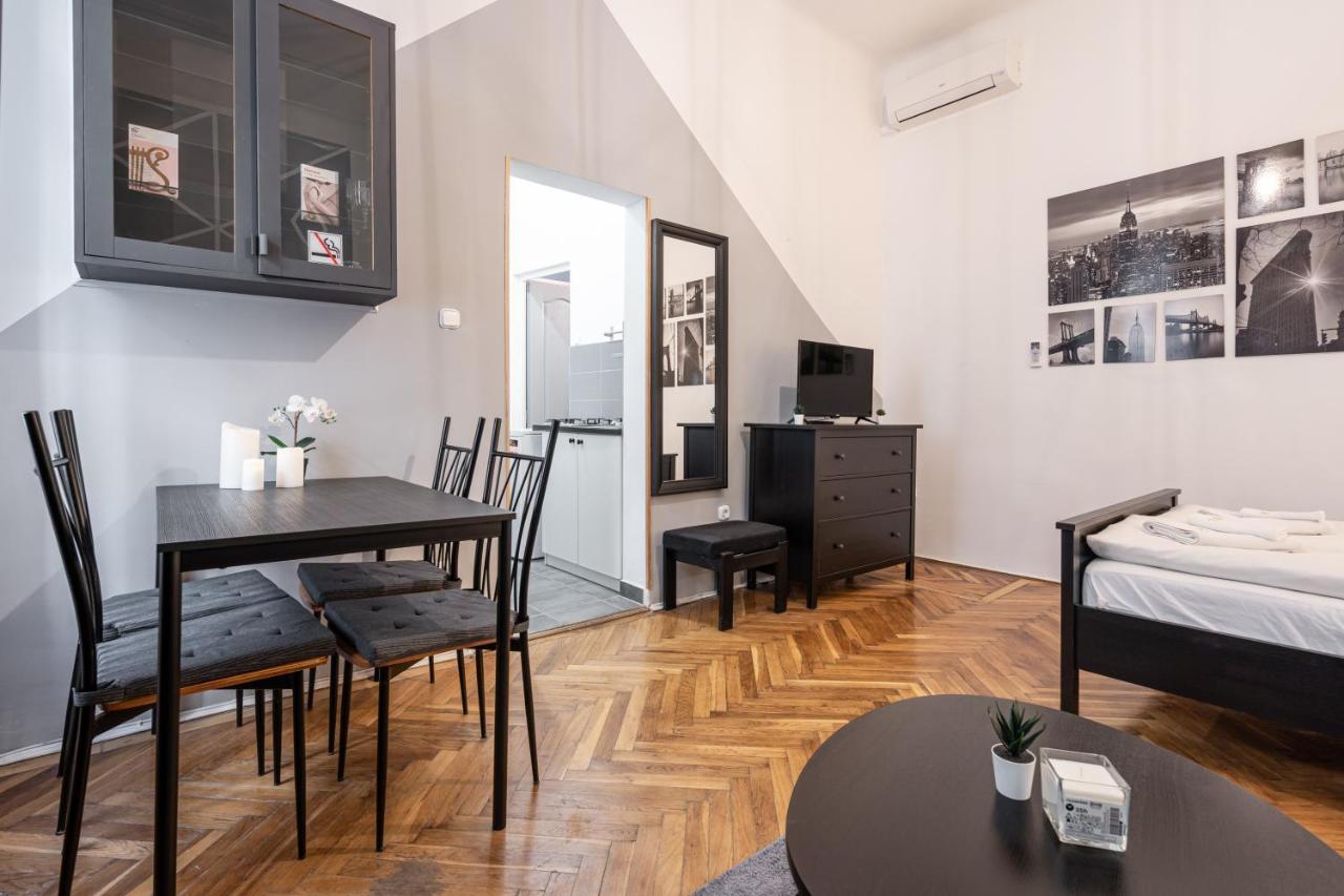 B8 - Grand Boulevard Cozy Apartment - Best Location By Bqa Budapeste Exterior foto